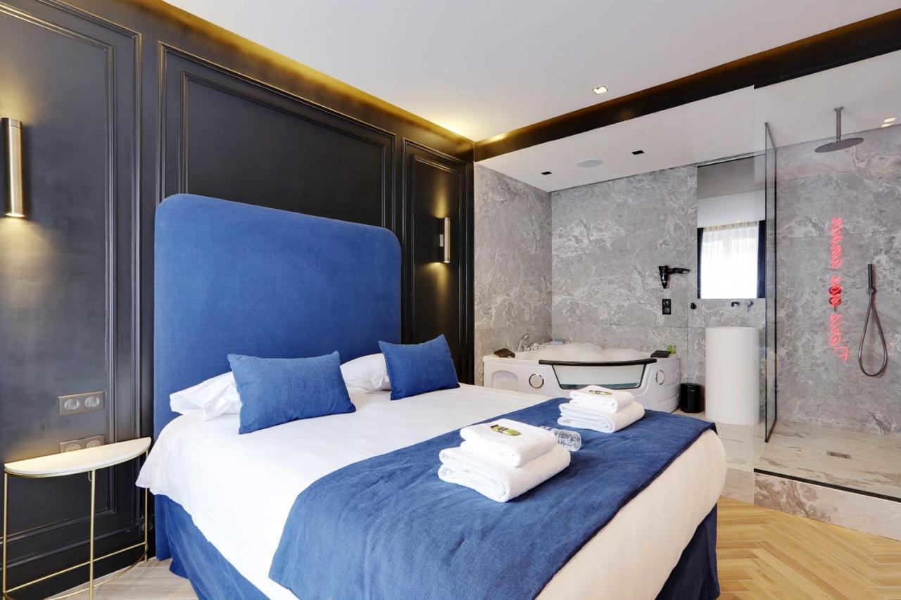 Couples Getaway Unit With Jacuzzi - City Center Париж Екстер'єр фото